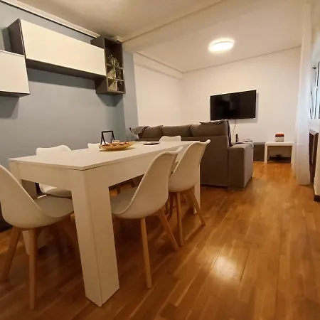 公寓 R2R - Apartamento Tito Oviedo - 621A