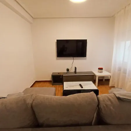 R2R - Apartamento Tito Oviedo - 621A 公寓 *